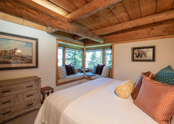 Jackson Hole Hideout Bed & Breakfast 4*