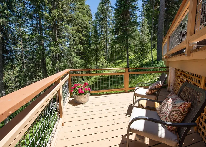 Jackson Hole Hideout Bed & Breakfast